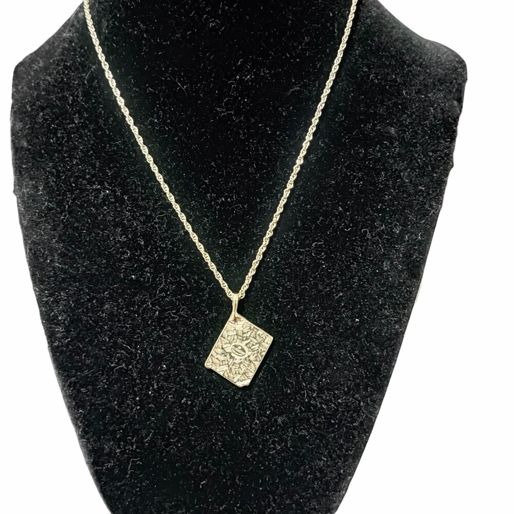 Vintage Givenchy 4G Logo Pendant Necklace Gold Tone Rope Chain Stamped 16.3" - Picture 2 of 6